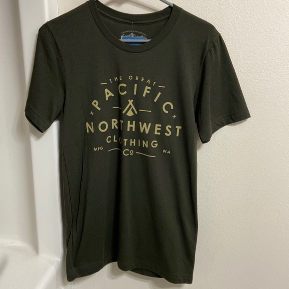 NWT Men’s The Great Pacific Northwest (PNW) Clothing Co Army Green t-shirt. Sz S - Picture 1 of 8